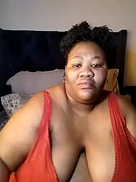 Snapshot of SeductionBoobs chatting on 07-11-26, 08:17 SeductionBoobs online show from 07-11-26, 08:17