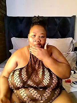 Snapshot of SeductionBoobs chatting on 07-31-26, 08:47 SeductionBoobs online show from 07-31-26, 08:47