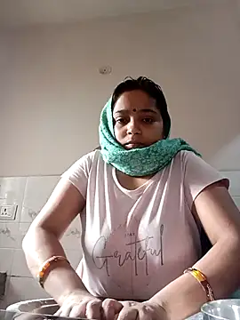 Trisha 71 online show from 11-17-25, 03:45