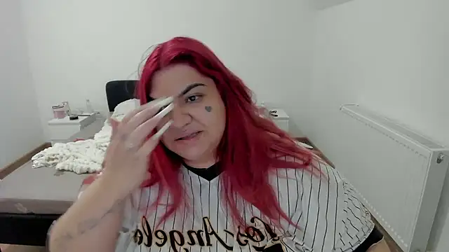 Snapshot of EvvaBBW chatting on 01-13-26, 09:31 EvvaBBW online show from 01-13-26, 09:31