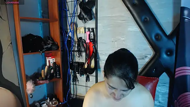 Valeria de leon online show from 03-13-26, 01:29