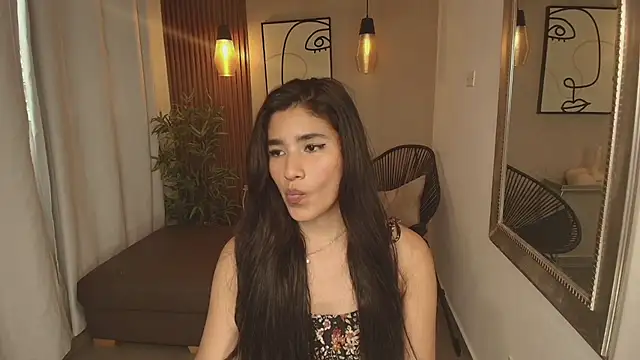 Lia Mar  online show from 09-20-25, 06:20