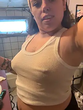 Snapshot of princessbr_013 chatting on 01-10-26, 05:58 princessbr 013 online show from 01-10-26, 05:58