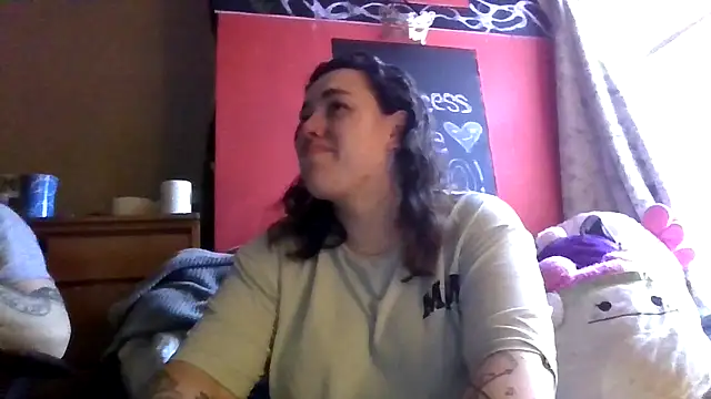 Snapshot of princessbr_013 chatting on 02-11-26, 01:38 princessbr 013 online show from 02-11-26, 01:38