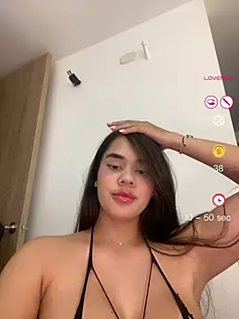 BellaLeclair online show from 04-29-26, 11:00