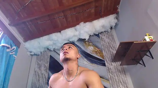 Snapshot of ThiagoBlaze chatting on 06-03-26, 02:33 ThiagoBlaze online show from 06-03-26, 02:33