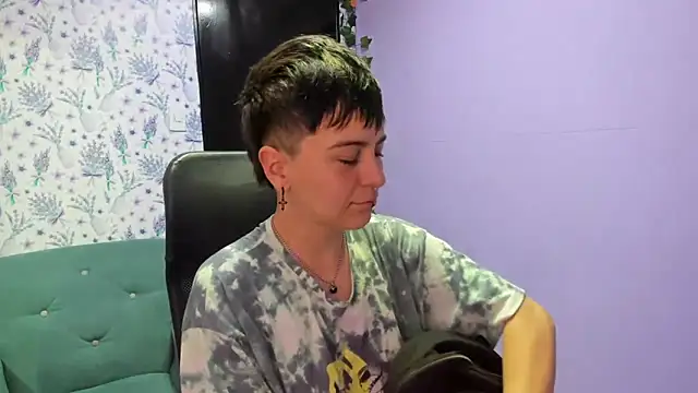  Hannah Hot online show from 10-21-25, 01:39