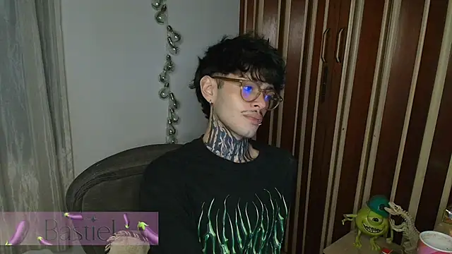 Mihail leroy online show from 11-26-25, 02:45