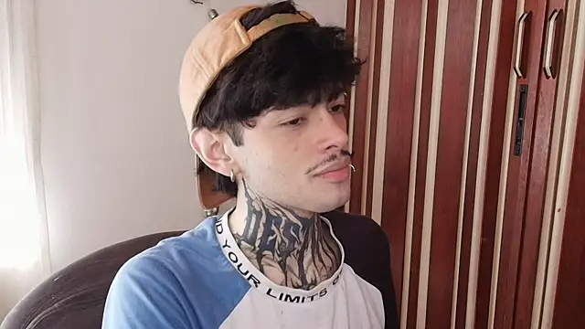 Mihail leroy online show from 12-17-25, 01:50