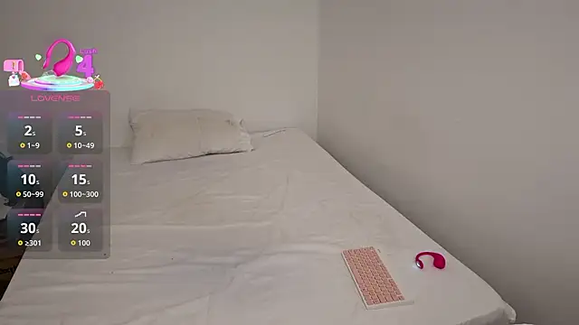 Snapshot of kayleesims_ chatting on 03-04-26, 02:28 kayleesims online show from 03-04-26, 02:28