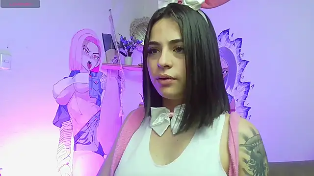 Snapshot of sofi_lara28 chatting on 10-27-25, 11:36 sofi lara28 online show from 10-27-25, 11:36