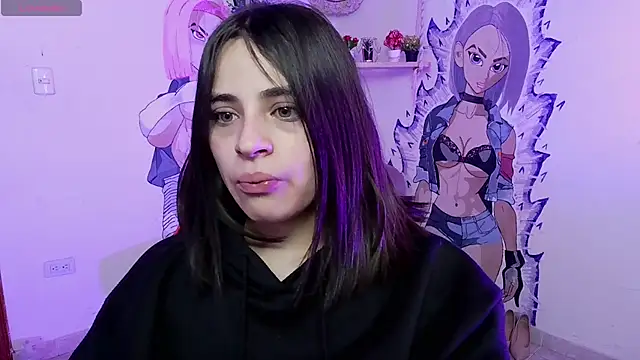 Snapshot of sofi_lara28 chatting on 12-14-25, 02:22 sofi lara28 online show from 12-14-25, 02:22