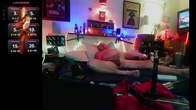 Snapshot of Pussyeat2please chatting on 05-18-26, 11:27 Pussyeat2please online show from 05-18-26, 11:27