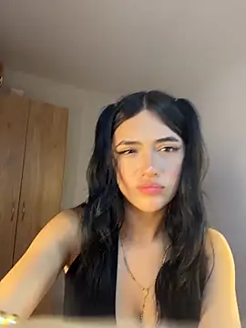 mandy222  online show from 04-06-26, 05:52