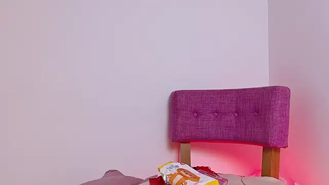 KITY HILL online show from 11-03-25, 04:25