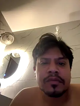 Snapshot of Rishab3193 chatting on 09-11-25, 12:11 Rishab3193 online show from 09-11-25, 12:11