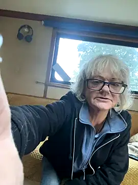 ladyboatlady online show from 11-07-25, 03:34