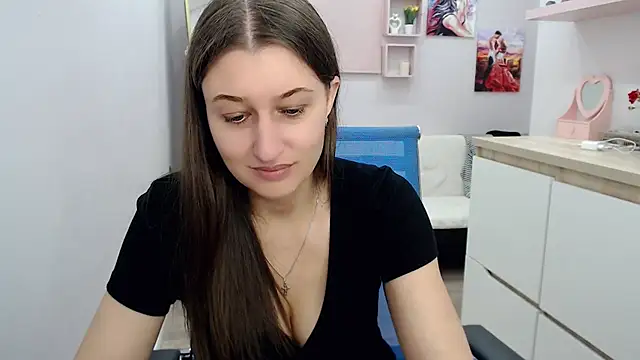 Snapshot of muriel_elvin chatting on 09-15-25, 10:15 muriel elvin online show from 09-15-25, 10:15