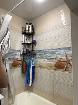 Snapshot of muriel_elvin chatting on 10-24-25, 10:00 muriel elvin online show from 10-24-25, 10:00