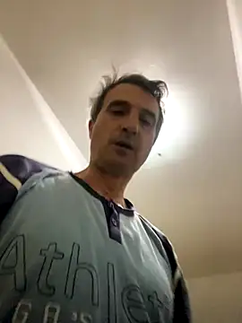 Snapshot of sasatimido chatting on 10-13-25, 04:12 sasatimido online show from 10-13-25, 04:12