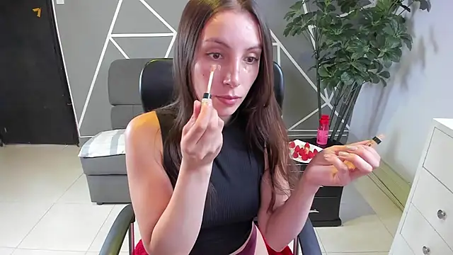 Snapshot of paula_miler1 chatting on 02-25-26, 01:54 paula miler1 online show from 02-25-26, 01:54