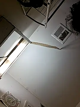 Snapshot of MeTazty294 chatting on 01-18-26, 10:02 MeTazty294 online show from 01-18-26, 10:02