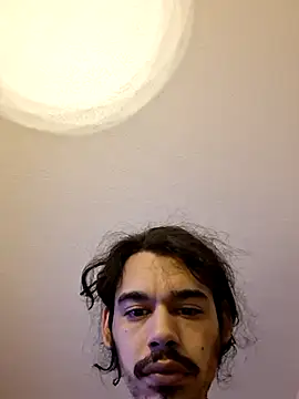 Snapshot of MeTazty294 chatting on 03-10-26, 03:22 MeTazty294 online show from 03-10-26, 03:22