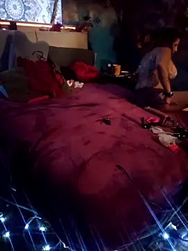 delish dahlia online show from 02-17-26, 03:08