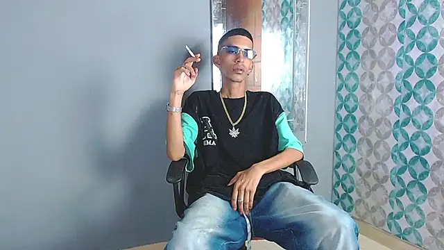 briamhoconor xh online show from 06-19-26, 03:33