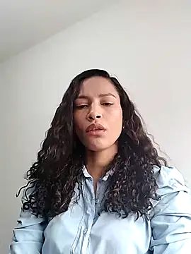 Snapshot of SofiaDelicia chatting on 09-13-25, 05:13 SofiaDelicia online show from 09-13-25, 05:13