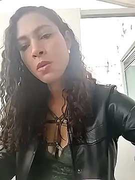 Snapshot of SofiaDelicia chatting on 10-20-25, 01:33 SofiaDelicia online show from 10-20-25, 01:33