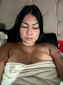 julianamascarada online show from 09-25-25, 01:48