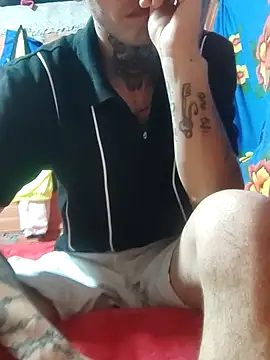 Snapshot of Tattoboy19cm chatting on 11-01-25, 10:56 Tattoboy19cm online show from 11-01-25, 10:56