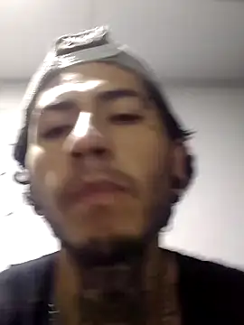 Snapshot of Tattoboy19cm chatting on 02-04-26, 04:51 Tattoboy19cm online show from 02-04-26, 04:51