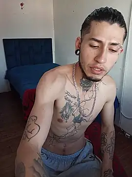 Snapshot of Tattoboy19cm chatting on 03-16-26, 09:08 Tattoboy19cm online show from 03-16-26, 09:08