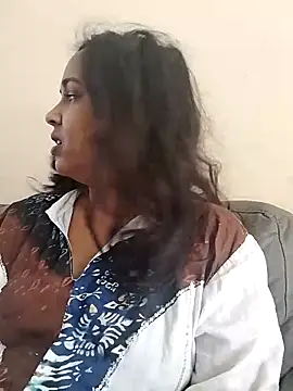 cute indianxo online show from 12-20-25, 10:11