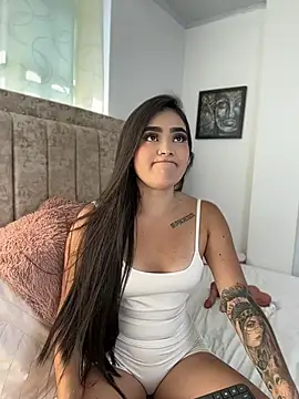 EmiilyEvans  online show from 07-29-26, 07:34