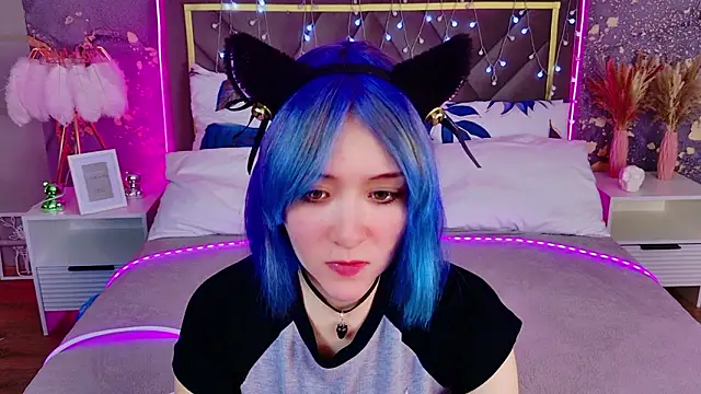 Snapshot of Ketrin_Jones chatting on 02-12-26, 07:03 Ketrin Jones online show from 02-12-26, 07:03