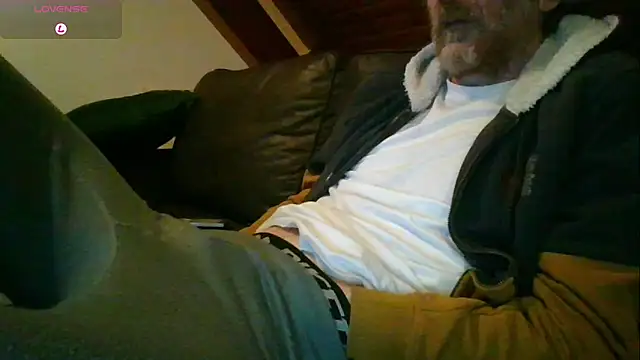 Snapshot of Vrenico-SC chatting on 02-08-26, 10:35 Vrenico-SC online show from 02-08-26, 10:35