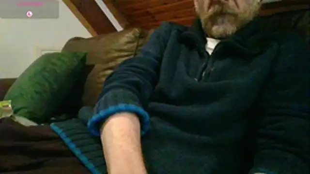 Snapshot of Vrenico-SC chatting on 02-18-26, 02:57 Vrenico-SC online show from 02-18-26, 02:57