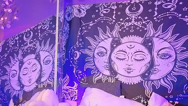 Gaia Gatex online show from 12-22-25, 12:35