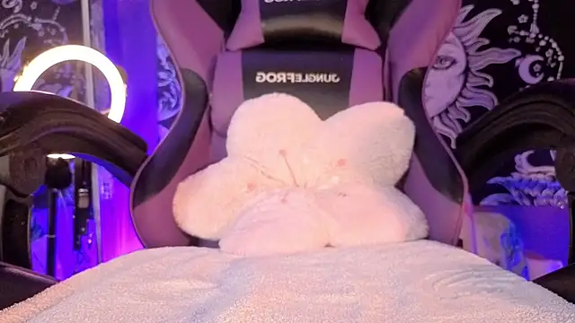 Gaia Gatex online show from 03-26-26, 02:33