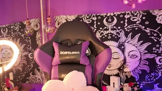 Gaia Gatex online show from 04-29-26, 12:42