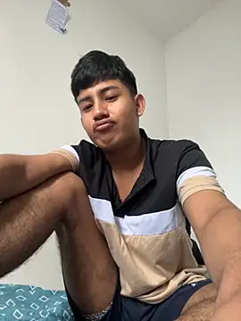 Snapshot of methme chatting on 11-28-25, 07:16 methme online show from 11-28-25, 07:16