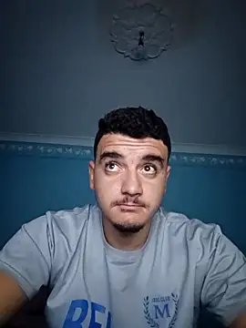 Snapshot of Noname2766 chatting on 11-21-25, 01:15 Noname2766 online show from 11-21-25, 01:15