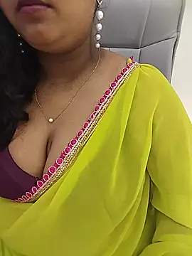 Snapshot of Cutee_Amrita chatting on 06-27-26, 12:22 Cutee Amrita online show from 06-27-26, 12:22