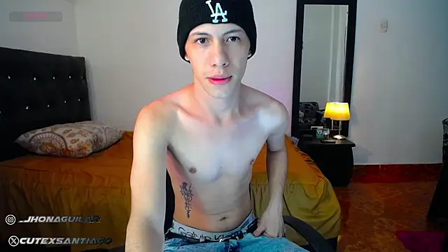 Snapshot of santiago_cutex chatting on 09-25-25, 10:30 santiago cutex online show from 09-25-25, 10:30