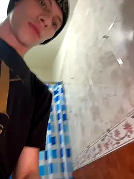 santiago cutex online show from 11-08-25, 03:07