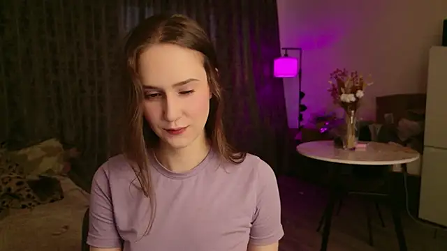 LucyRose3 online show from 05-01-26, 06:01