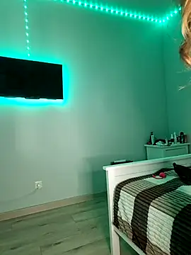 Snapshot of VChelsiV chatting on 12-02-25, 06:41 VChelsiV online show from 12-02-25, 06:41